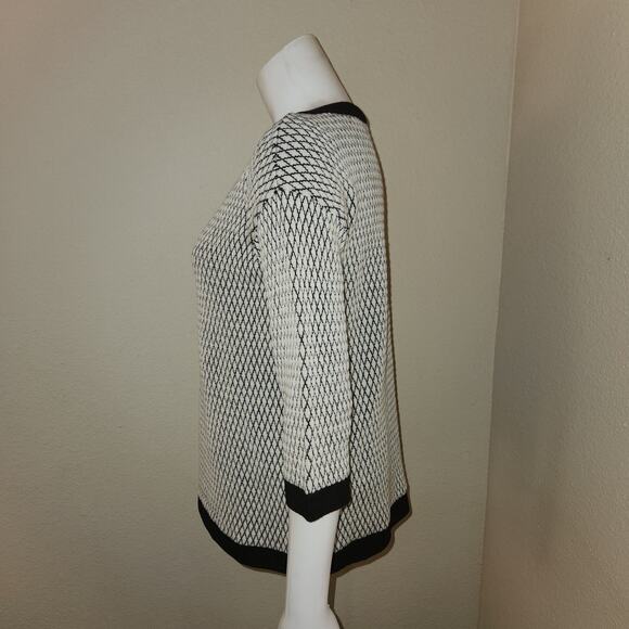 St. John 3/4 Sleeve Wool Blend Boat neck black and white diamond print sweater - Picture 2 of 6